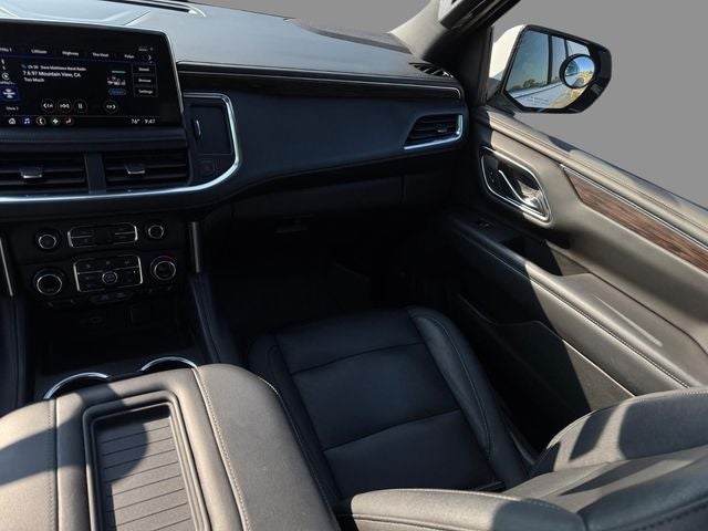 2021 Chevrolet Suburban LT