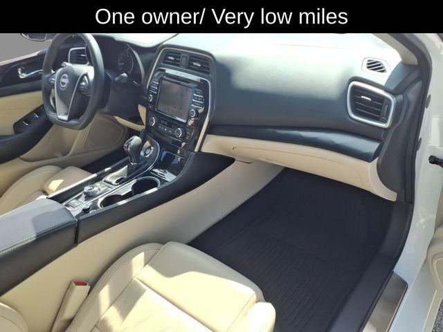 2023 Nissan Maxima Platinum