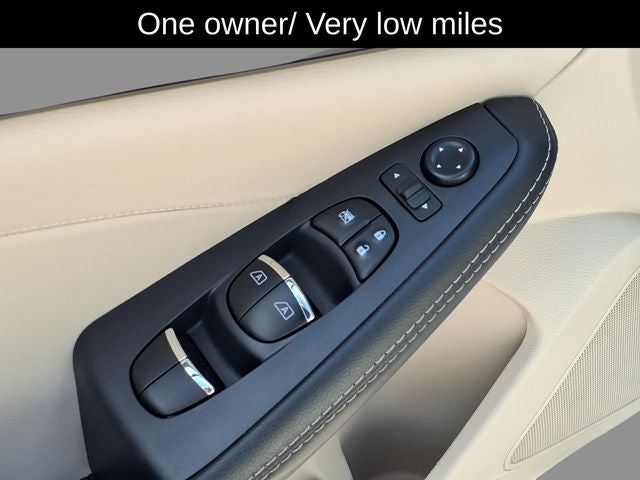 2023 Nissan Maxima Platinum