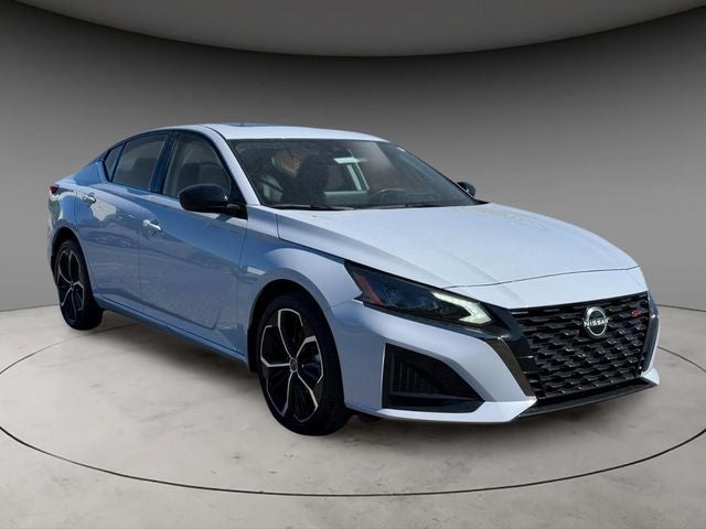 2024 Nissan Altima SR