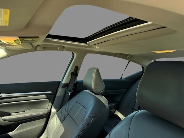 2024 Nissan Altima SR