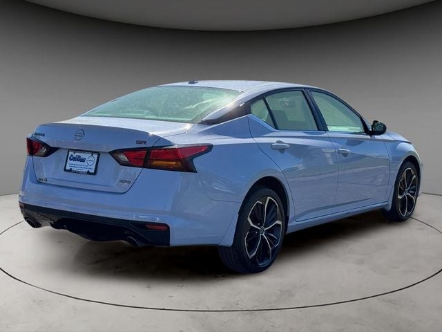 2024 Nissan Altima SR