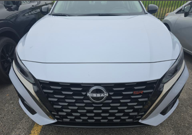 2025 Nissan Altima SR