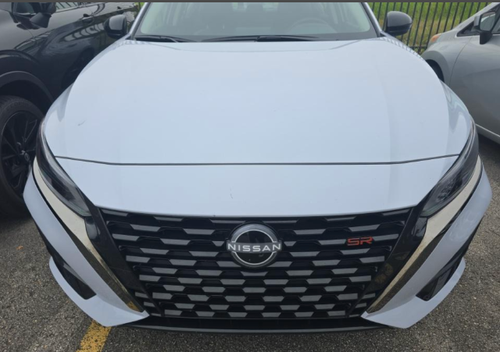2025 Nissan Altima SR