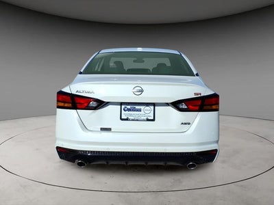 2025 Nissan Altima 2.5 SR