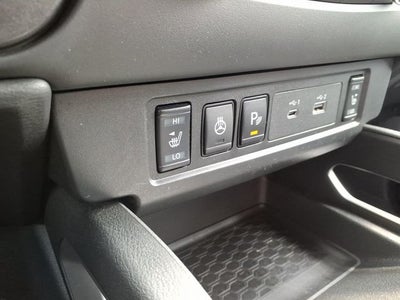 2024 Nissan Frontier Crew Cab SV