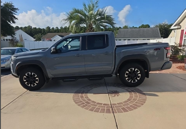 2023 Nissan Frontier Crew Cab PRO-4X®