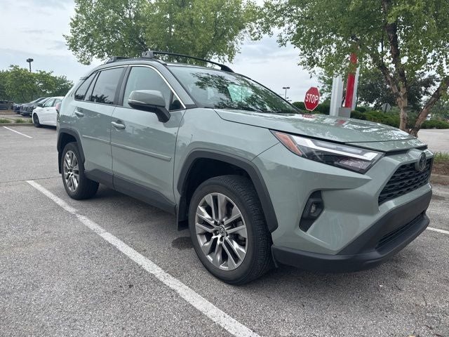 2022 Toyota RAV4 XLE Premium