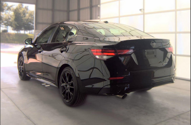 2025 Nissan Sentra SR