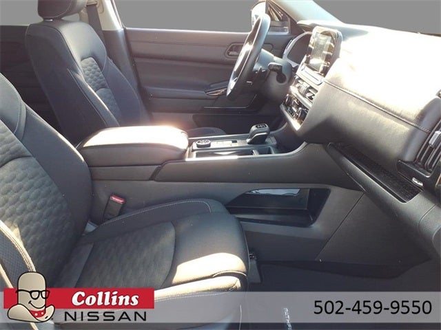 2024 Nissan Pathfinder S