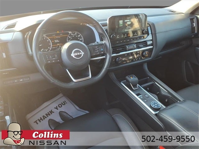 2023 Nissan Pathfinder SL