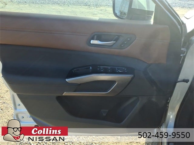 2024 Nissan Pathfinder Platinum