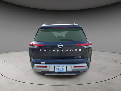 2024 Nissan Pathfinder Platinum