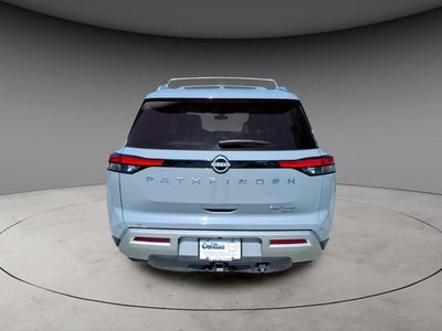 2025 Nissan Pathfinder Platinum