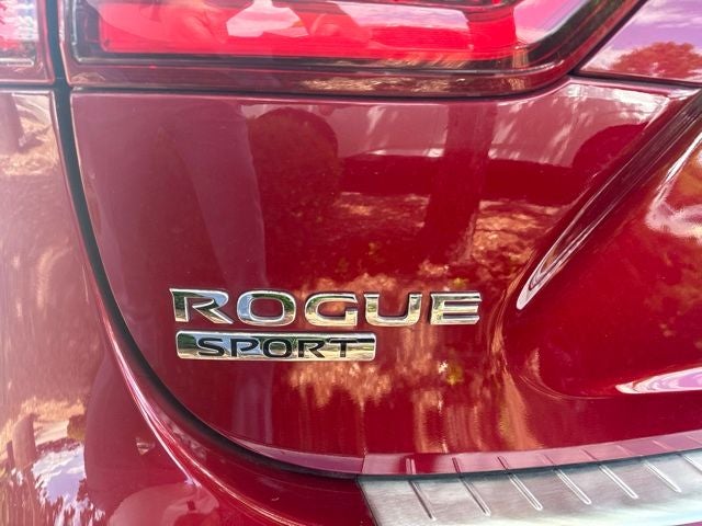 2020 Nissan Rogue Sport SL