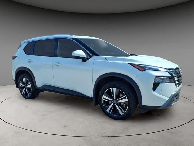 2025 Nissan Rogue SL
