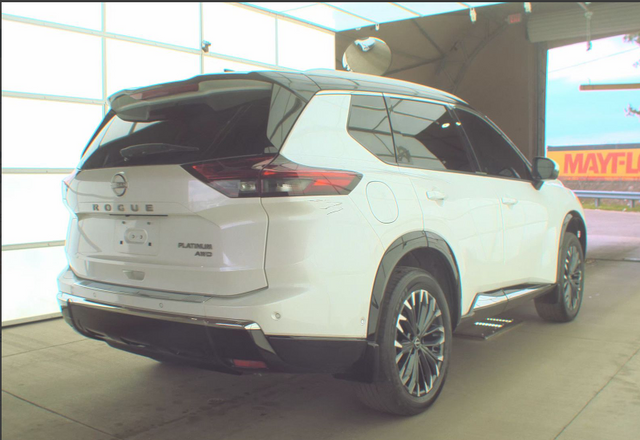 2024 Nissan Rogue Platinum