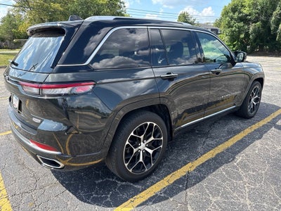 2023 Jeep Grand Cherokee Summit Reserve