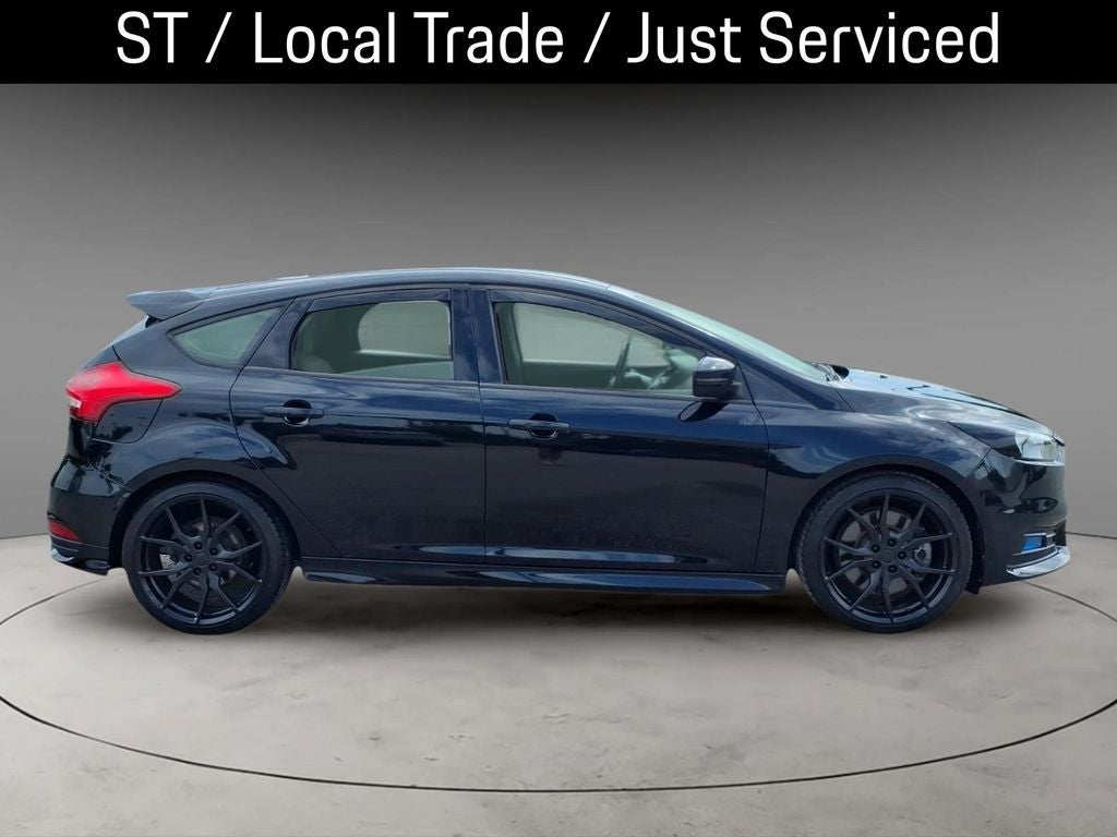 2017 Ford Focus ST