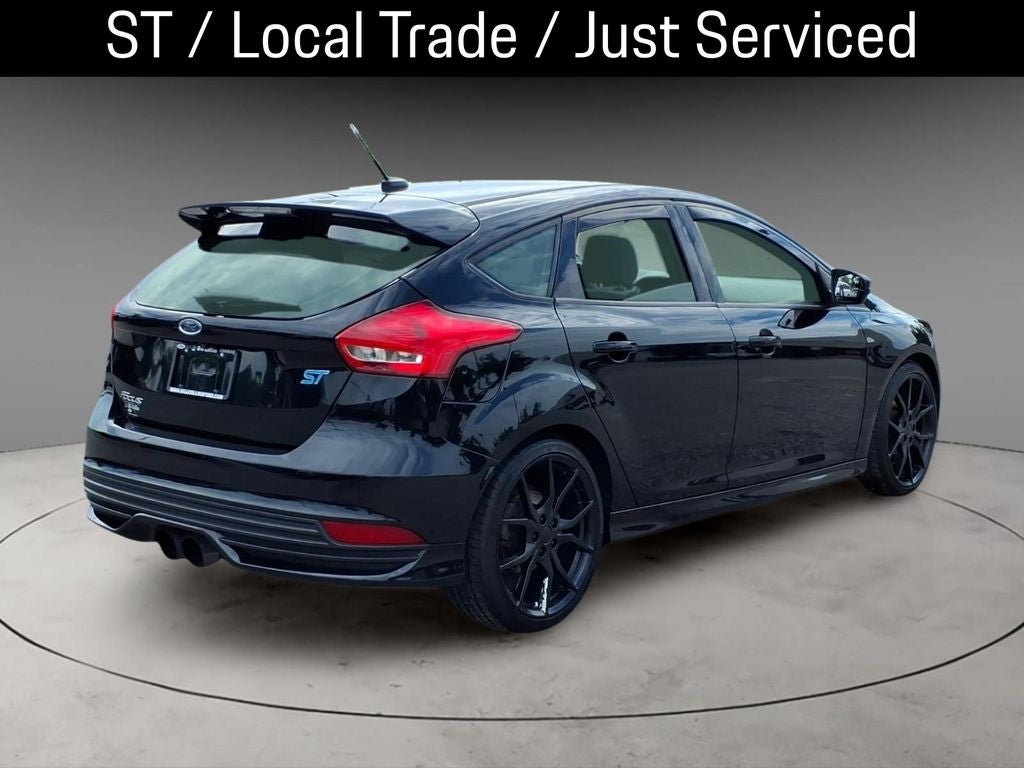 2017 Ford Focus ST
