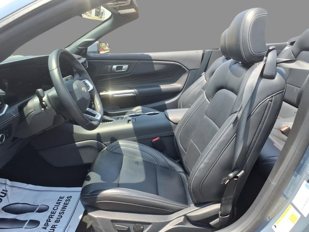 2025 Ford Mustang EcoBoost Premium