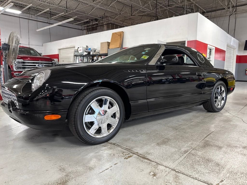 2002 Ford Thunderbird Base