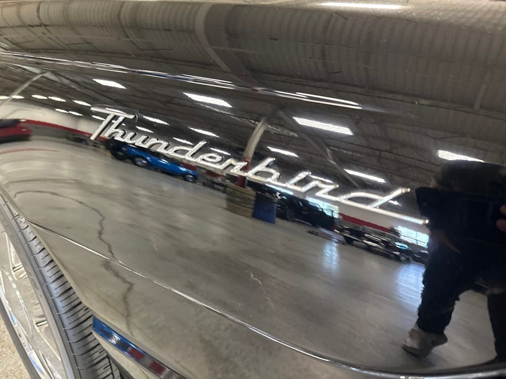 2002 Ford Thunderbird Base