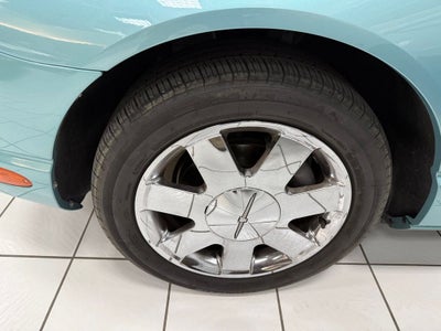 2002 Ford Thunderbird Deluxe