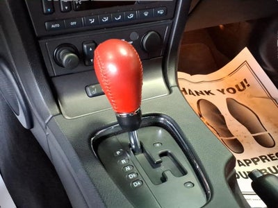 2005 Ford Thunderbird Base
