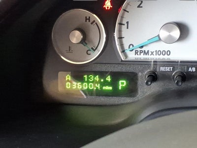 2005 Ford Thunderbird Base