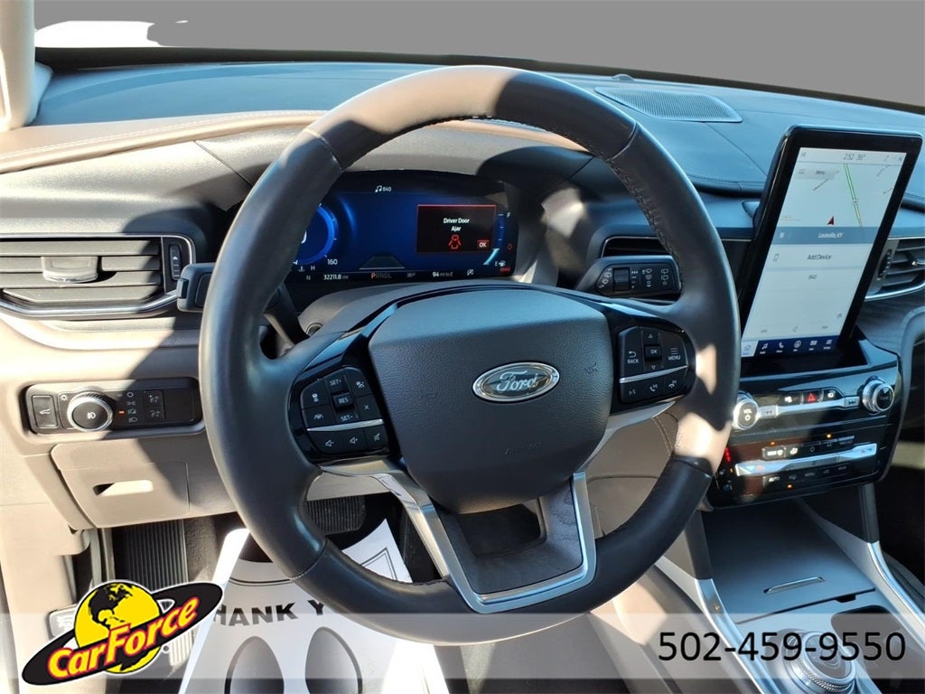 2023 Ford Explorer Platinum
