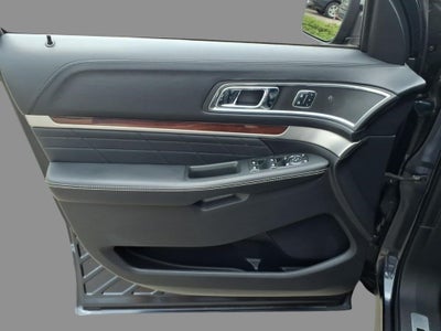 2017 Ford Explorer Platinum