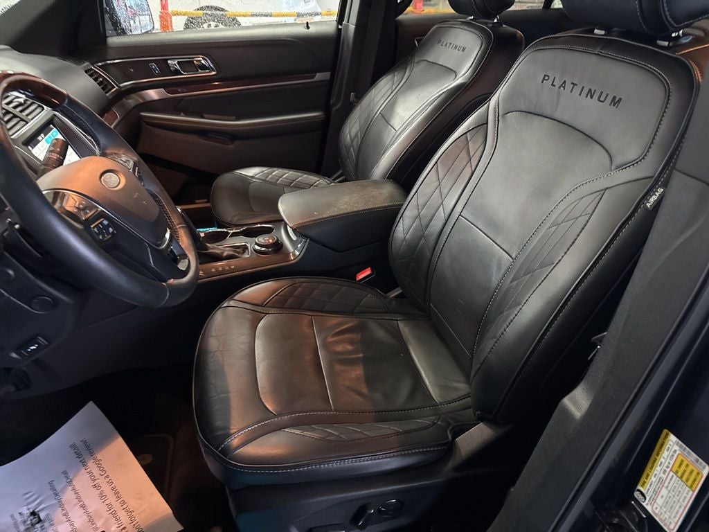 2017 Ford Explorer Platinum