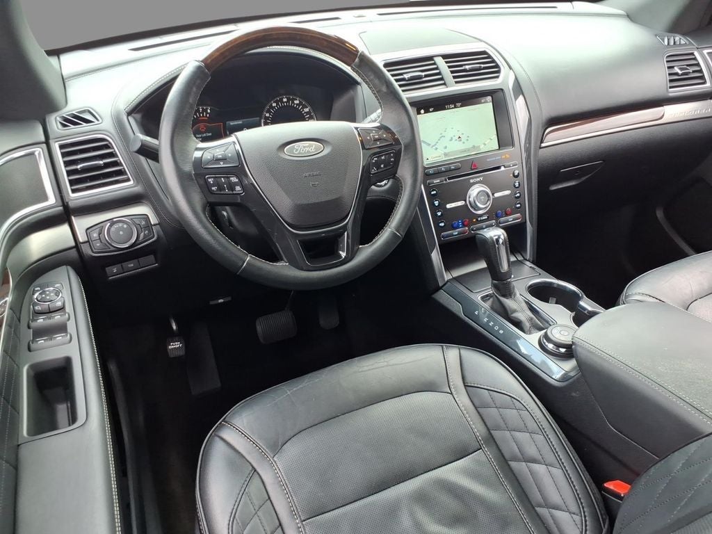 2017 Ford Explorer Platinum