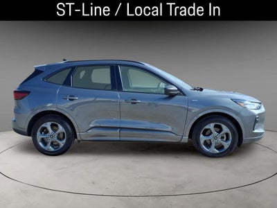 2023 Ford Escape Hybrid ST-Line