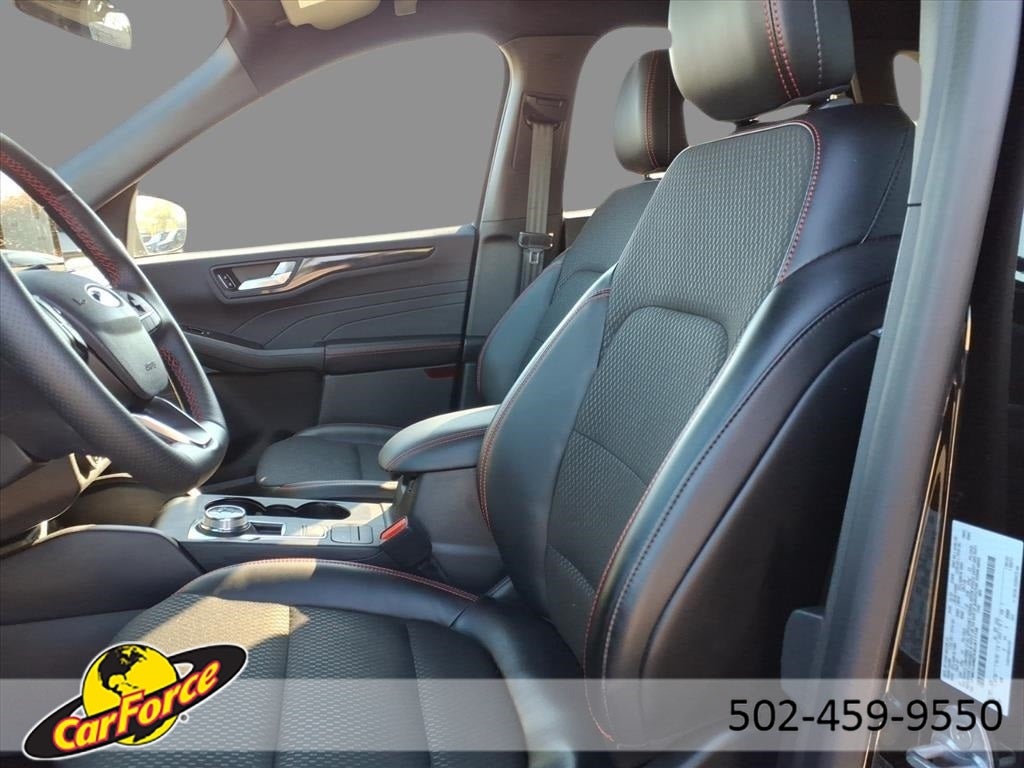 2025 Ford Escape Hybrid ST-Line