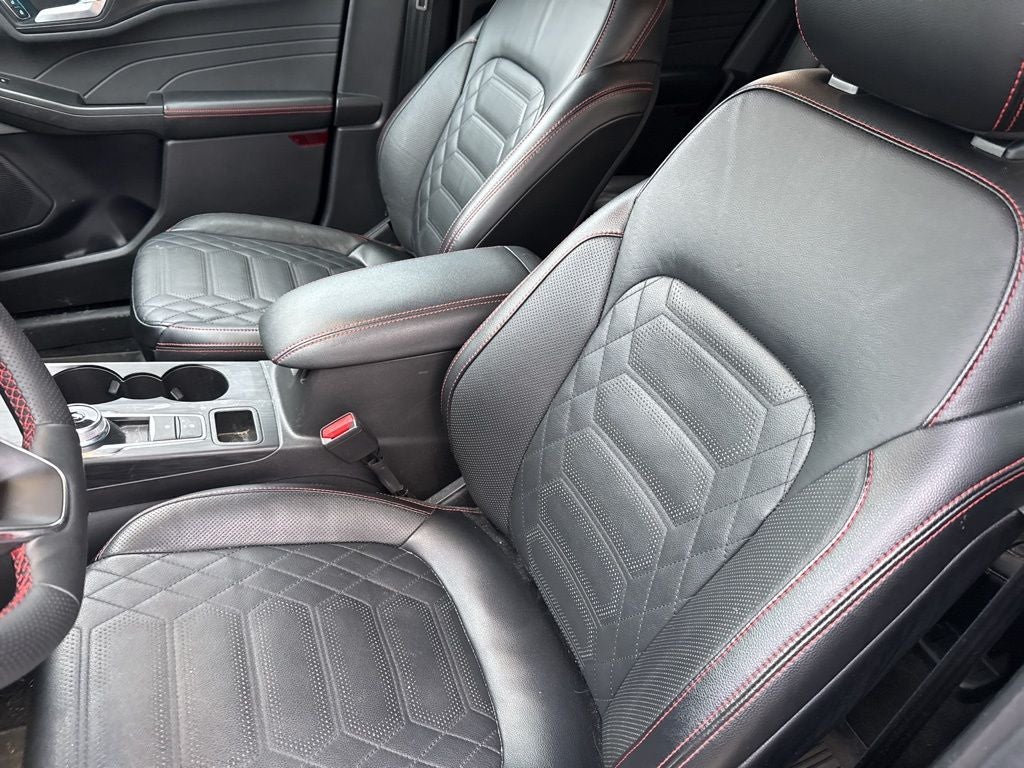 2024 Ford Escape ST-Line Elite