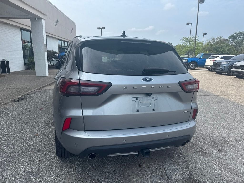 2024 Ford Escape ST-Line Elite