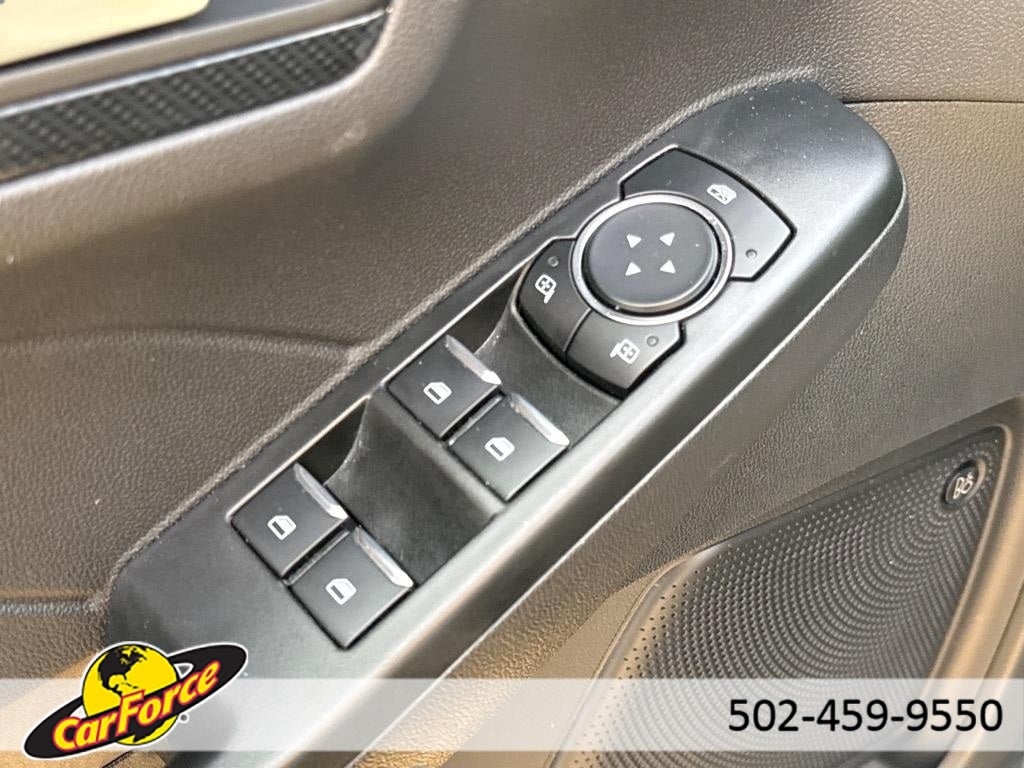 2025 Ford Escape Hybrid ST-Line Elite