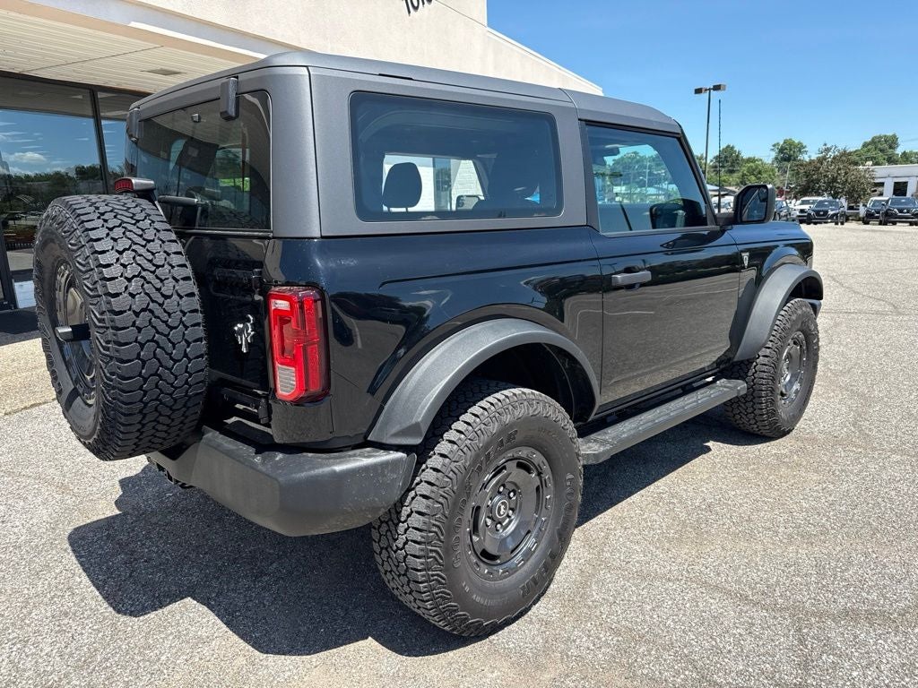 2025 Ford Bronco Base