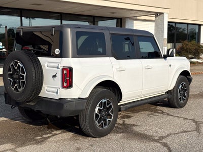 2024 Ford Bronco Outer Banks