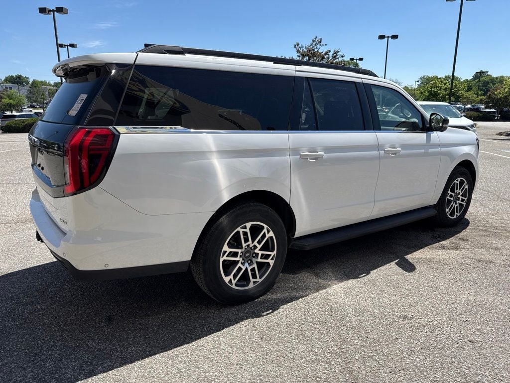 2025 Ford Expedition Max Active