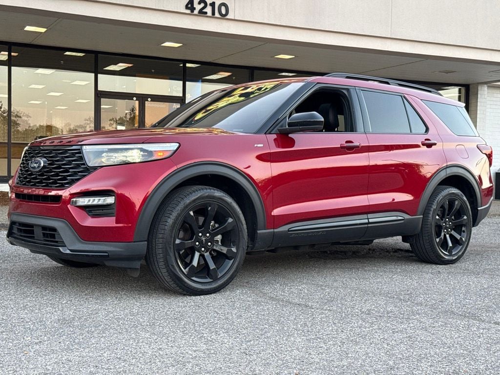 2023 Ford Explorer ST-Line