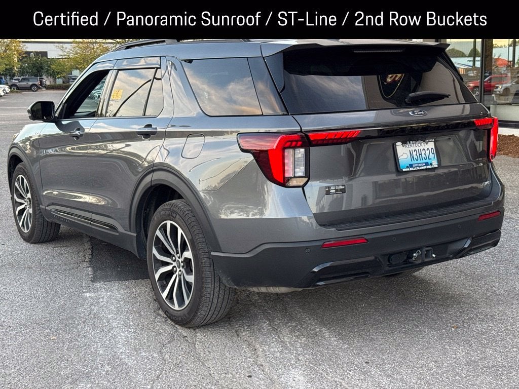 2025 Ford Explorer ST-Line