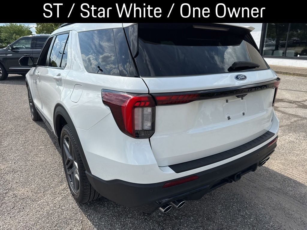 2025 Ford Explorer ST