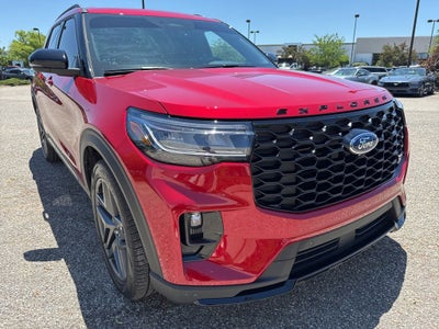 2025 Ford Explorer ST