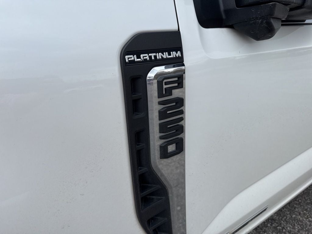 2024 Ford F-250SD Platinum