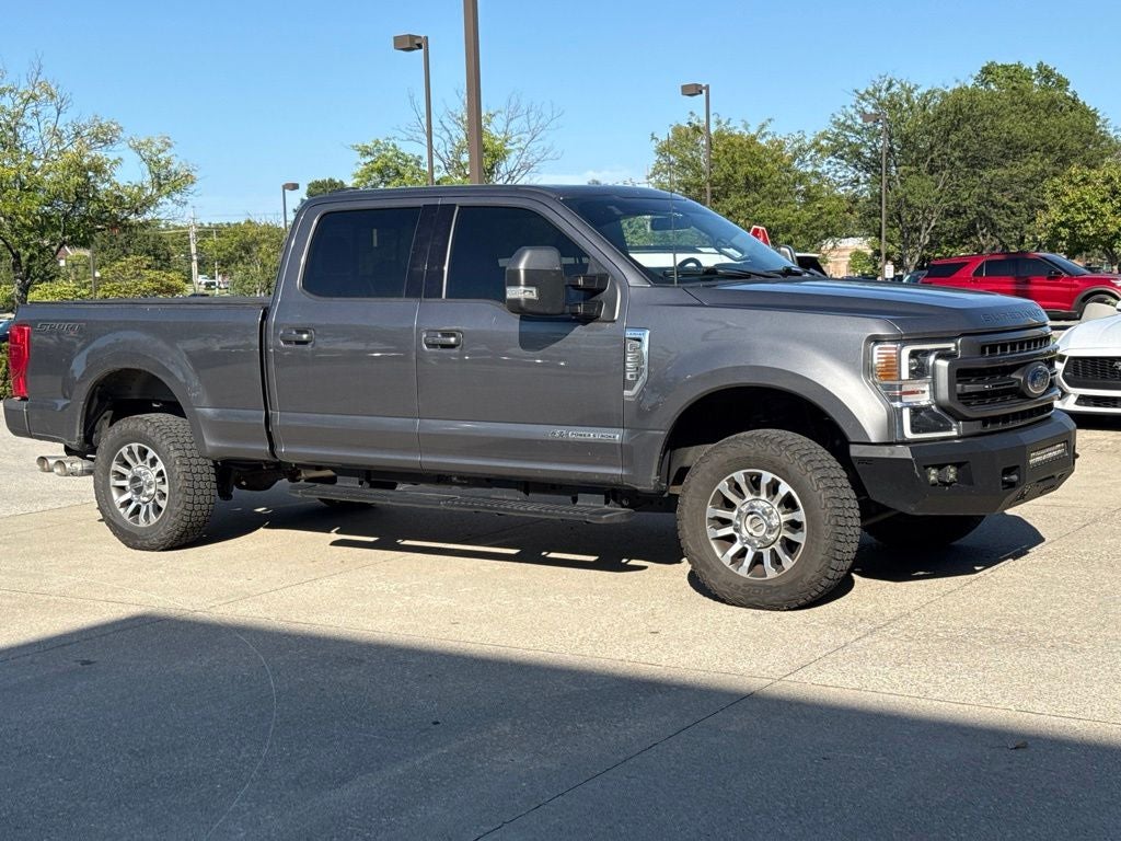 2022 Ford F-250SD Lariat