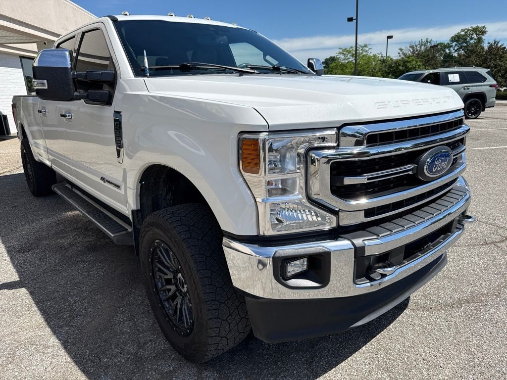 2022 Ford F-350SD Lariat