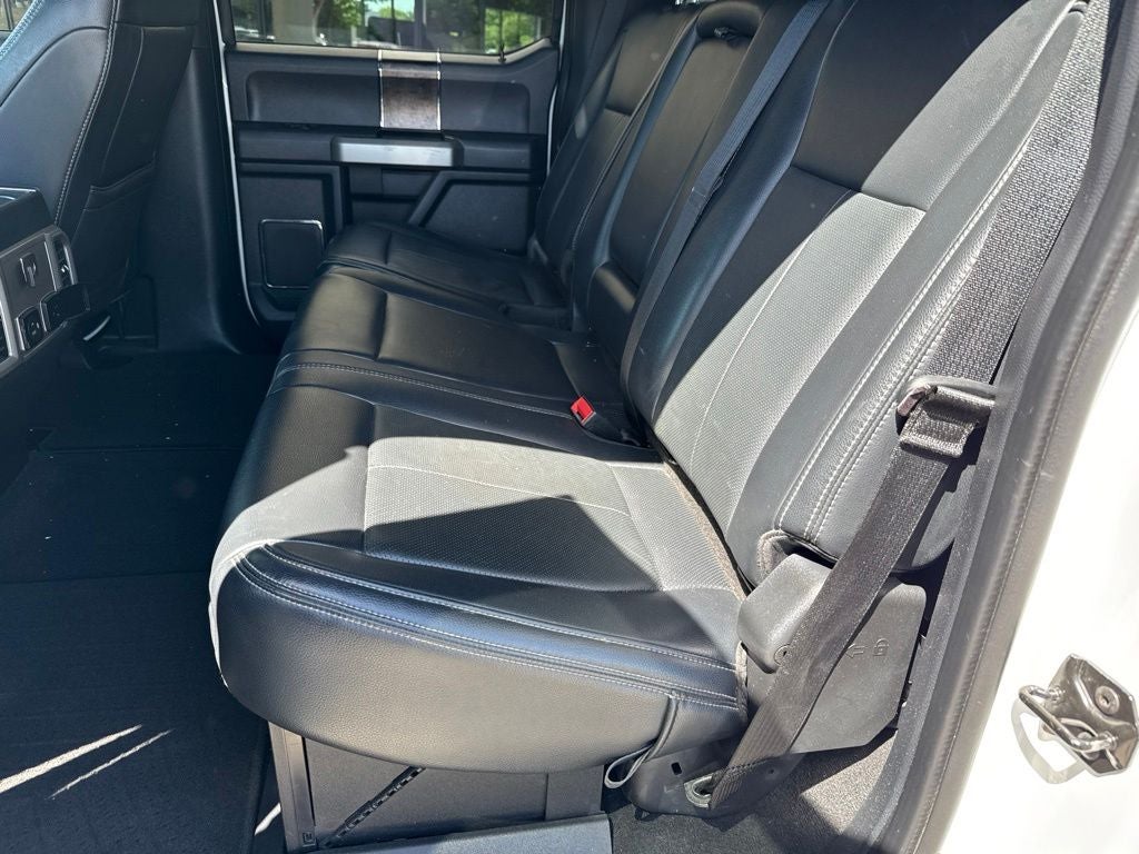 2022 Ford F-350SD Lariat